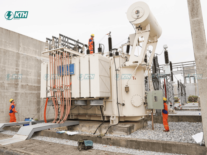 KTH ELECTRIC team conducting transformer maintenance